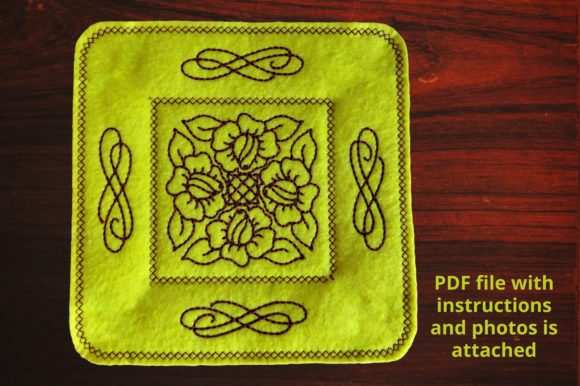 Placemat Roses Redwork